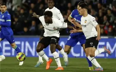 ميلان يضم لاعبا أمريكيا من الدوري