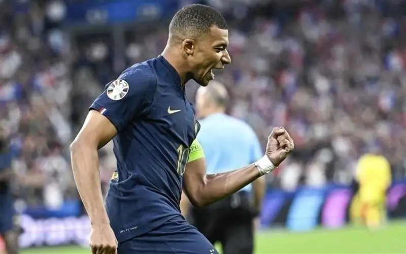 مدريد يحدد موعد ظهور مبابي بالرقم