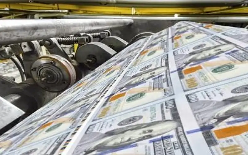 الأرجنتين تقترض 775 مليون دولار من