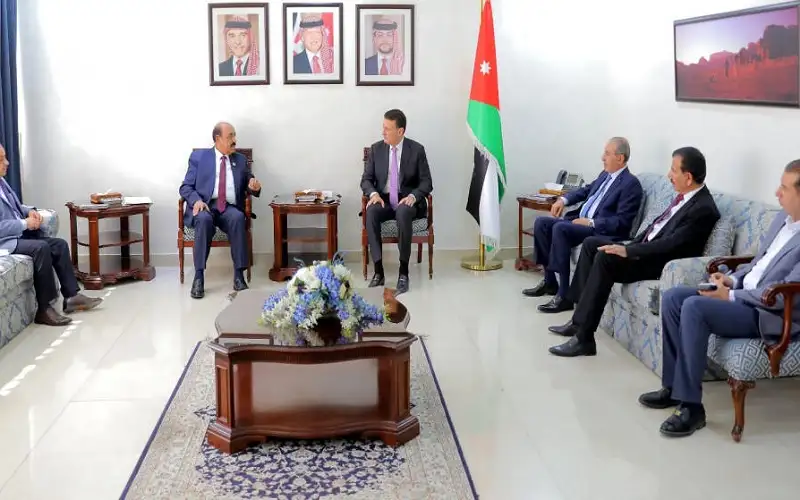 الصفدي: مستعدون لنقل مطالب المتقاعدين العسكريين