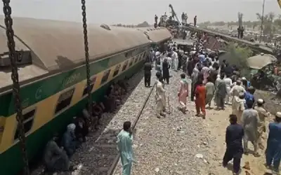 15قتيلا و50 مصابا بحادث قطار في