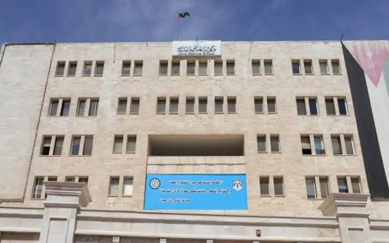 ديوان الخدمة يمدد فترة الترشح لجائزة