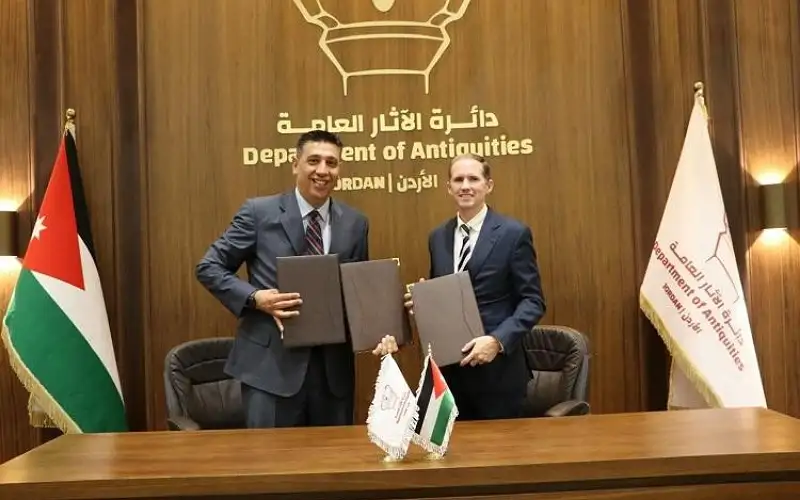 الآثار العامة تبرم 3 اتفاقيات لإعادة