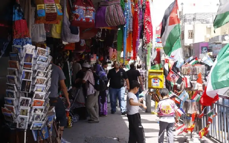 مناوبات لقطاعات تجارية في عمان إذا