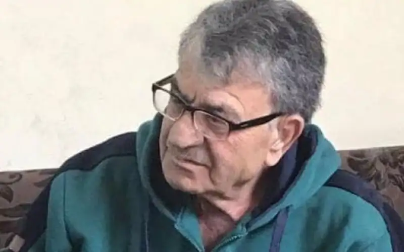 السرطاوي يرثي والده: نعيت نفسي وأنا