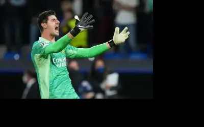 ريال مدريد يعلن إصابة كورتوا بتمزق