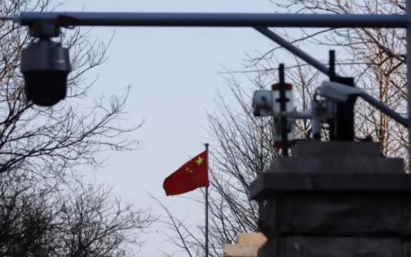 الصين تحتجز مواطنا تجسس للمخابرات الأميركية