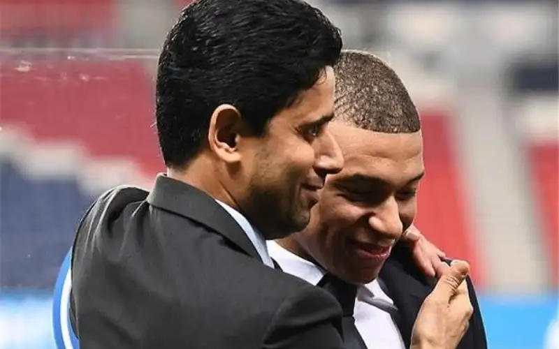 الخليفي: مبابي ملتزم مع باريس