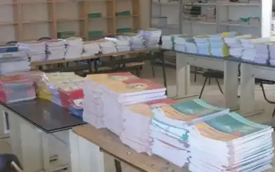 التربية: توريد 95% من الكتب المدرسية