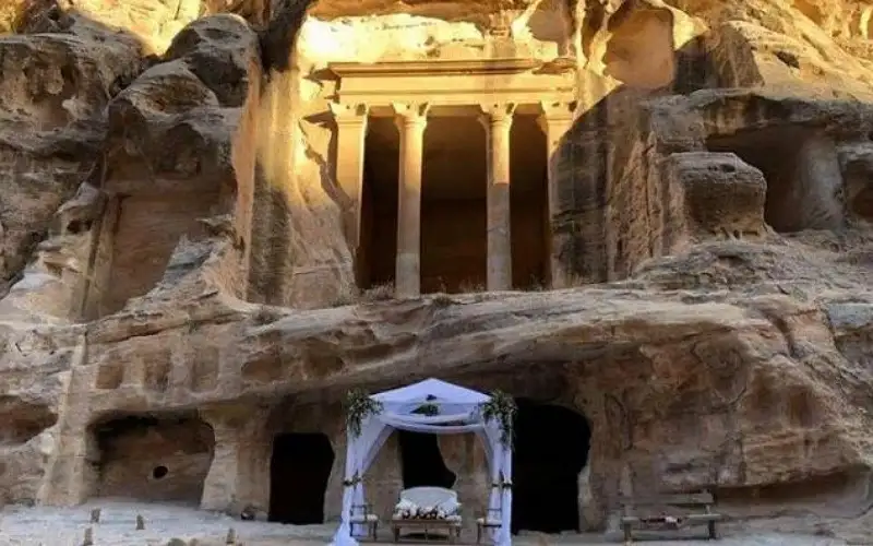 45 ألف شخص زاروا البترا خلال