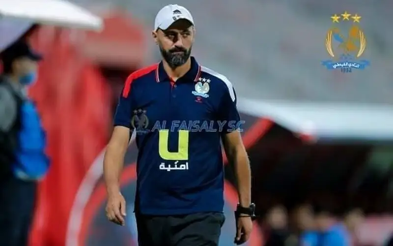 الفيصلي ينهي عقدي حاتم عقل و