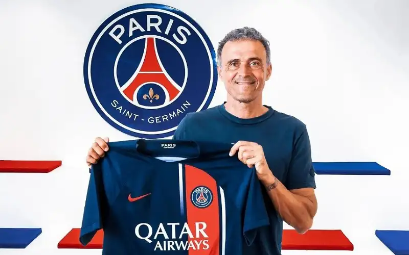 باريس يقترب من الصفقة العاشرة