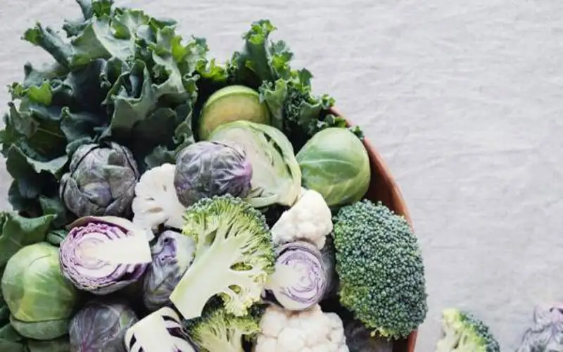 لماذا يجب أن تأكل البروكلي والملفوف