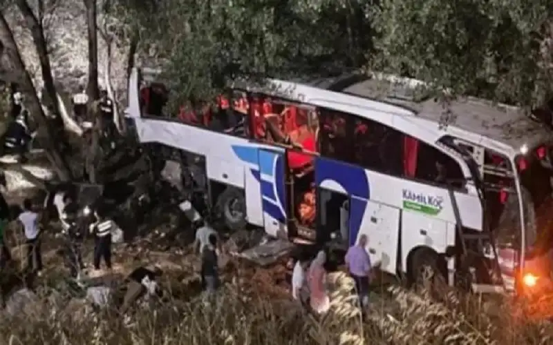 تركيا: مقتل 12 شخصا وإصابة 19