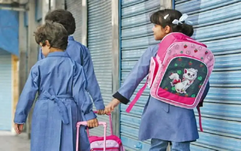 قطاع الألبسة: أسعار الزي المدرسي تتراوح