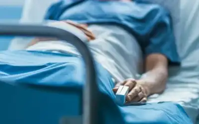 تأجيل قرار وقف استقبال مرضى التأمين