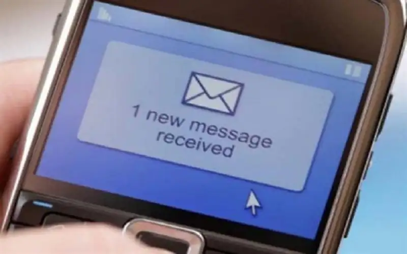 28.578 رسالة نصية للطلبة بإدراج تخصصات