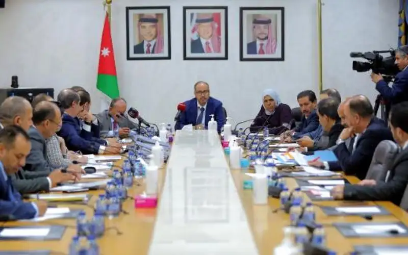 نواب يطالبون الأمانة بالرد على استيضاحات