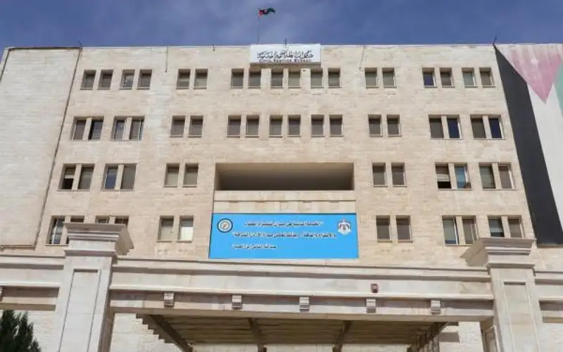 نشر بيانات المتقدمين على وظائف الفئة