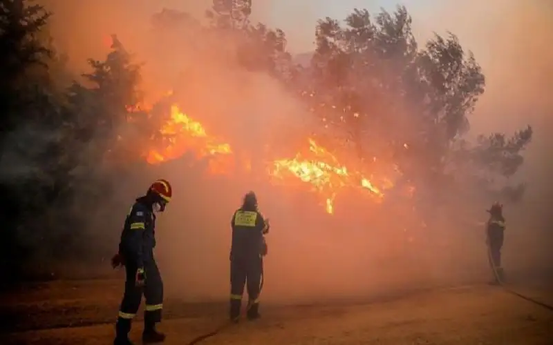 العثور على 18 جثة محترقة باليونان