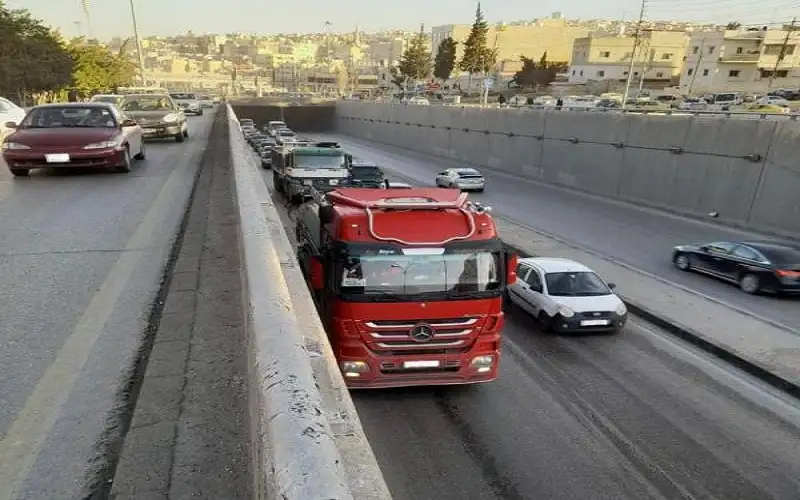 تعطل ونش على مخرج نفق صويلح