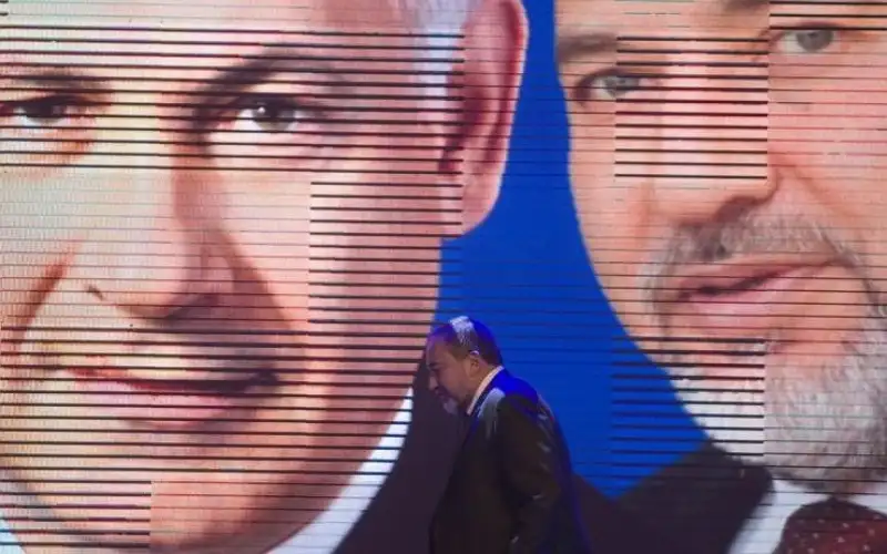 ليبرمان مهاجما نتنياهو: يغلب مصالحه الشخصية