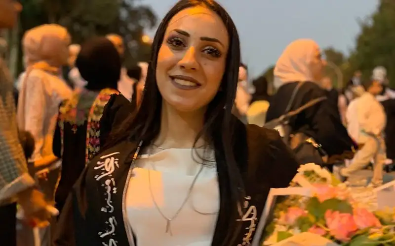 المحامية مادلين ألعوامله مبارك التخرج