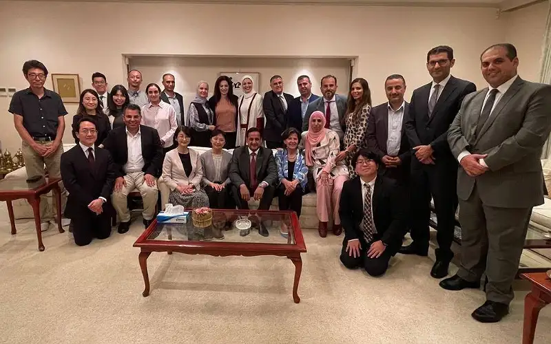 سفيرة الأردن بطوكيو تستقبل فريق عمل