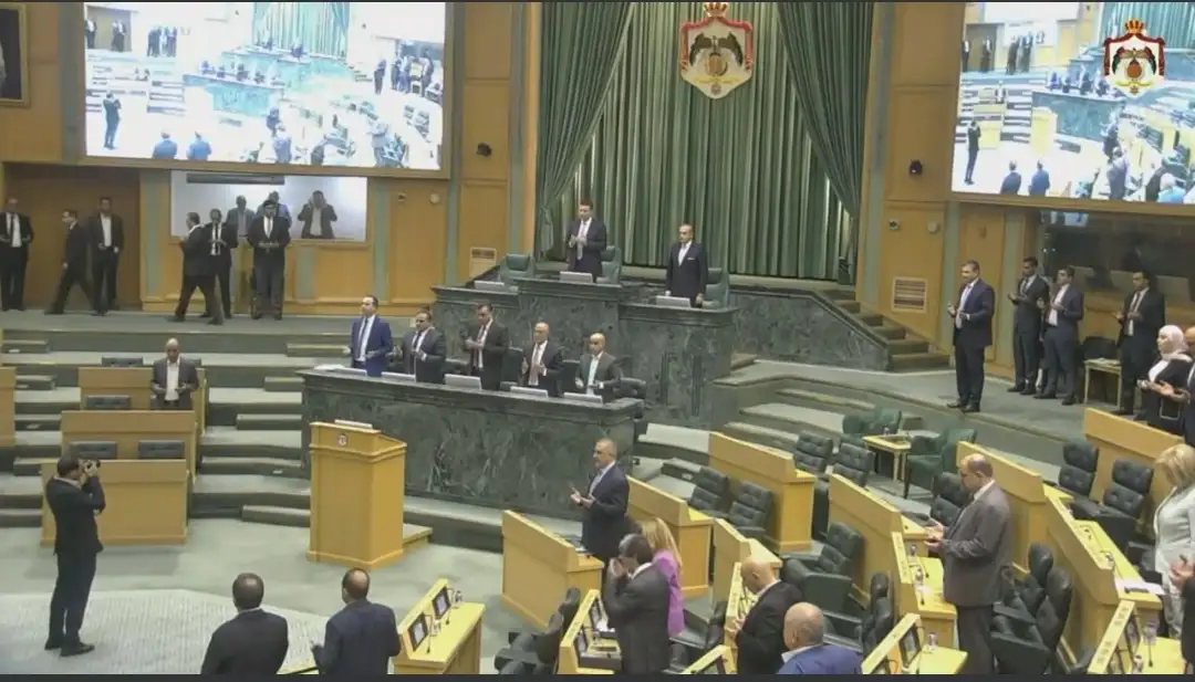 النواب يقرأون الفاتحة على روح العين