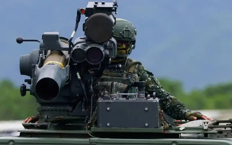 واشنطن توافق على أول شحنة أسلحة