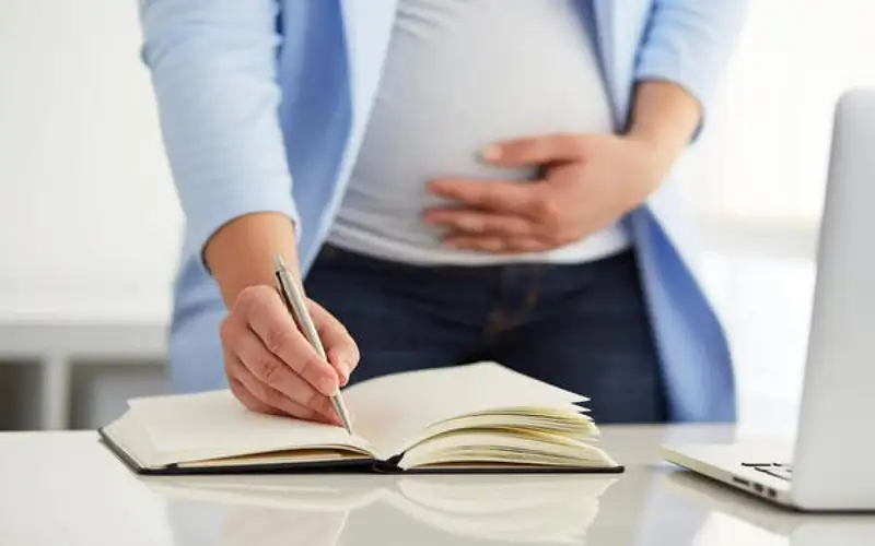 الأردن.. منع إنهاء عمل المعلمات بسبب