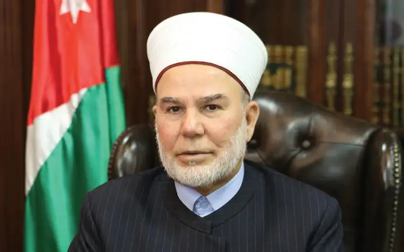 الخصاونة: إطلاق العيارات النارية في المناسبات