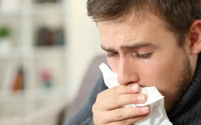 كتم العطس.. مخاطر أكثر مما تتوقع