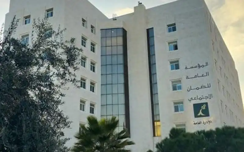 رسائل نصية من الضمان للمشتركين غير