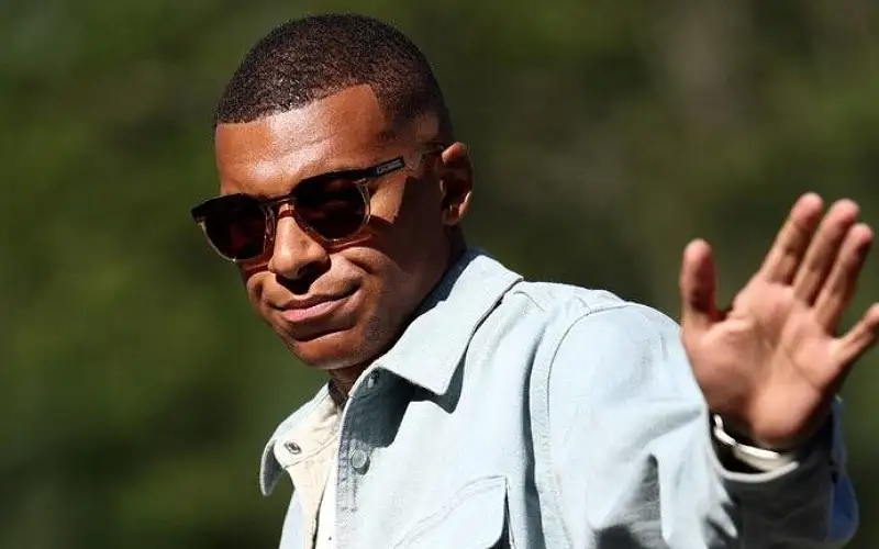 سان جيرمان في ورطة محتملة بسبب