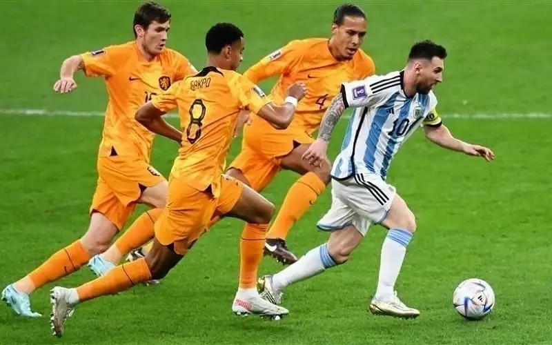 فان غال: الأرجنتين فازت بكأس العالم