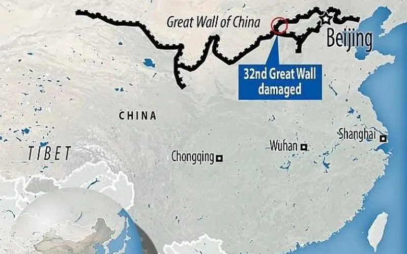 الصين توقف شخصين هدما جزءا من