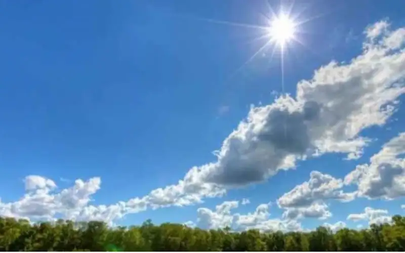 عودة الأجواء الحارة إلى المملكة ..