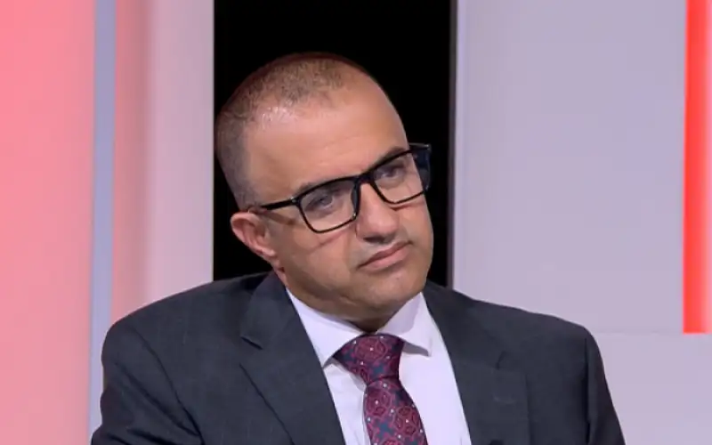 بني عامر: غياب الكتل البرلمانية مؤلم