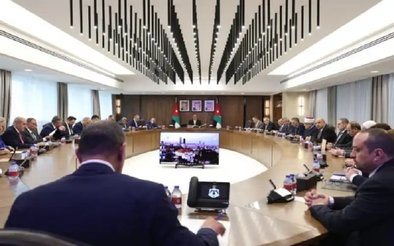 نظام يمكن المدارس من اللجوء إلى