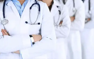 أطباء مرشحون للتعيين وزارة الصحة (أسماء)