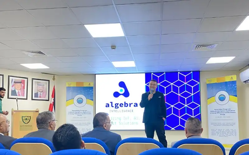 م.الطوافشة يشيد بالشراكة الاستراتيجية بين الكلية