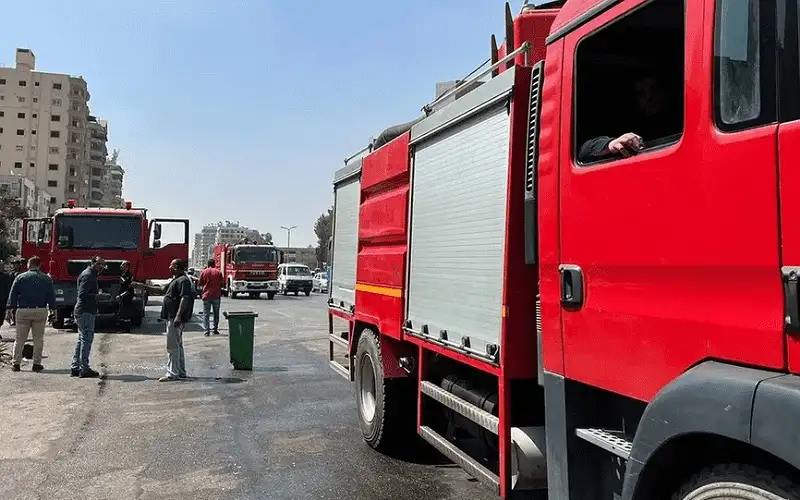 حريق يلتهم 32 مركبة في مصر