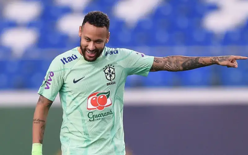 بعد انضمامه للهلال .. نيمار يكشف