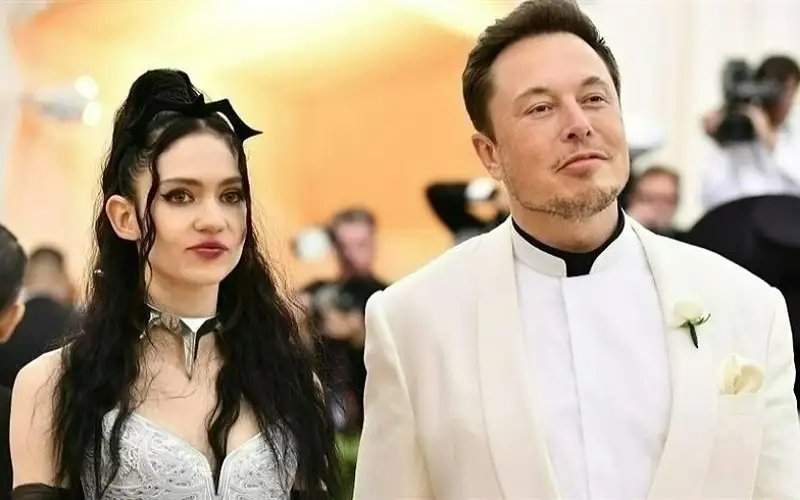 زوجة إيلون ماسك السابقة تتوسل لرؤية