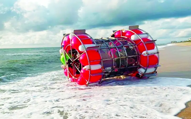 يرغب في عبور الأطلسي بعجلة هامستر