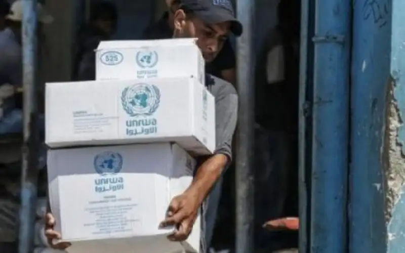 غزة .. الأونروا تحذر من عجزها