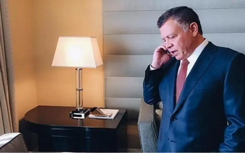 الملك يعزي بضحايا الفيضانات في ليبيا