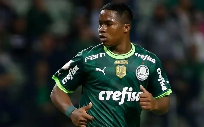 شكوك حول العمر الحقيقي لصفقة ريال