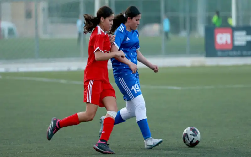 الاتحاد يتصدر دوري الناشئات بعد ختام